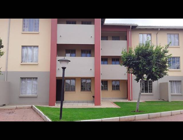 2 BEDROOM PROPERTY TO RENT IN STONERIDGE